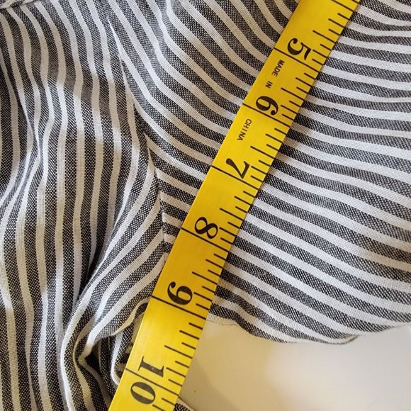 Beachlunchlounge Cold Shoulder Shirt Striped  100% Cotton - Picture 7 of 8